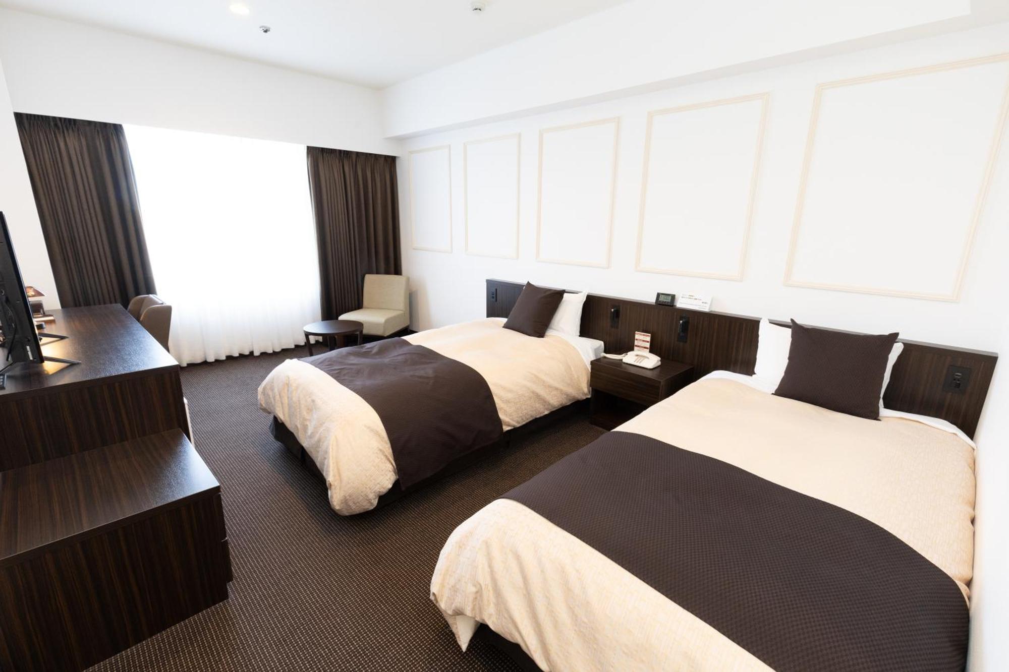 The Italia Ken Hotel Niigata Exterior photo